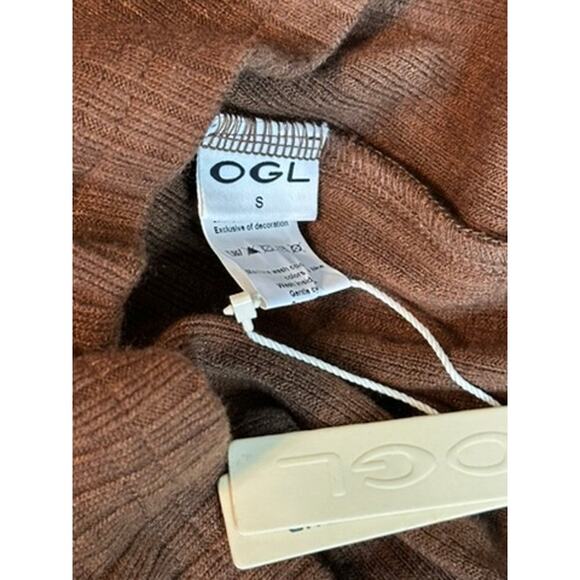 OGL CROPPED LONGSLEEVE SIZE S NO BUILTIN BRA NWT - Picture 4 of 4